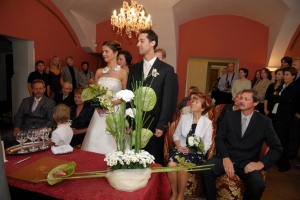 Svatební obřad v malé obřadní síni