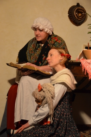 Maminka čte Barunce příběh z Bible