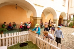 Vzdělávací program pro školy a školky 