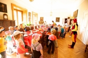 Vzdělávací program pro školy a školky 