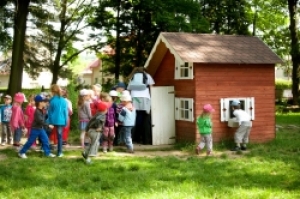 Vzdělávací program pro školy a školky 