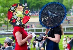 Promenáda v kloboucích - 13.7.