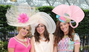 Promenáda v kloboucích - 13.7.