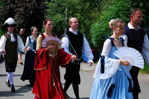 PERNŠTEJNOVÉ V POTŠTEJNĚ - zámecké slavnosti 2012