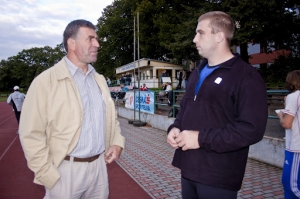 Diskař IMRICH BUGÁR přednáší na zámku