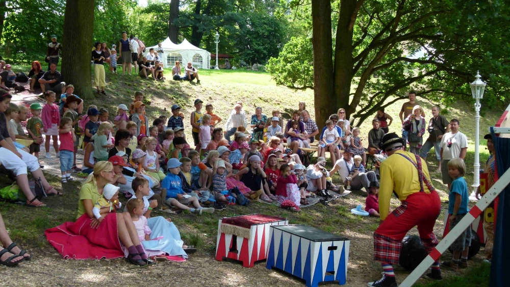 Loutkohrátky na zámku - 1.srpna 2015